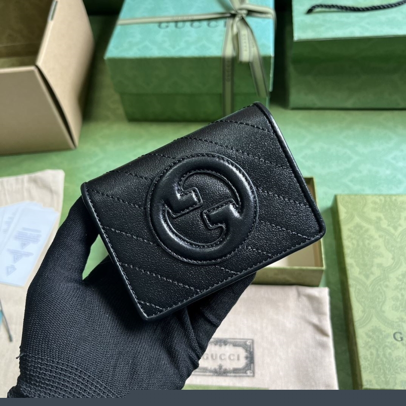 G*u*i wallets & purse